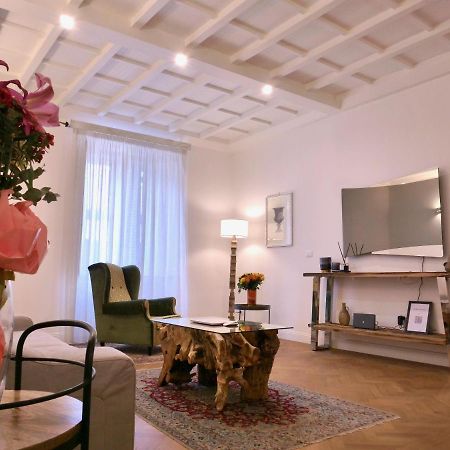 Helmirage Trevi Suite Roma Exterior foto