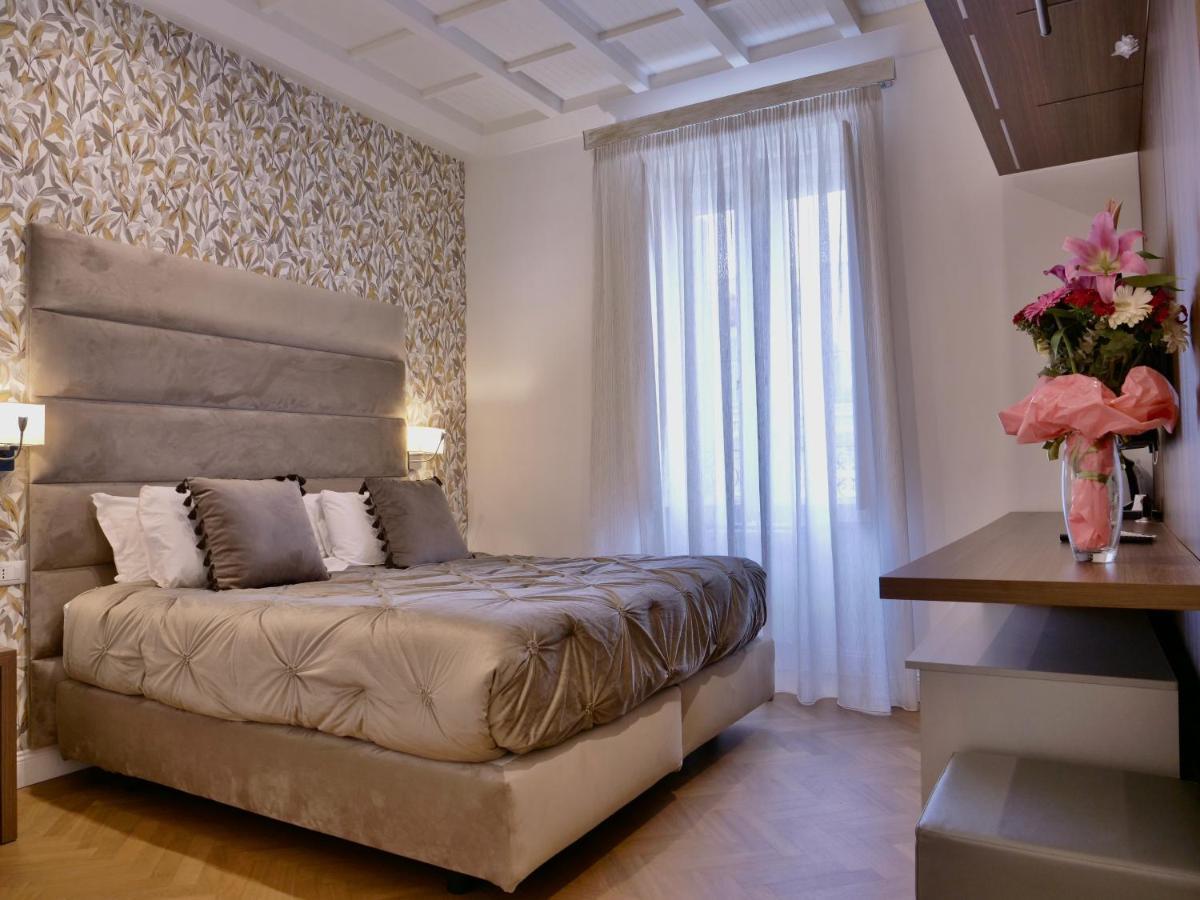 Helmirage Trevi Suite Roma Exterior foto