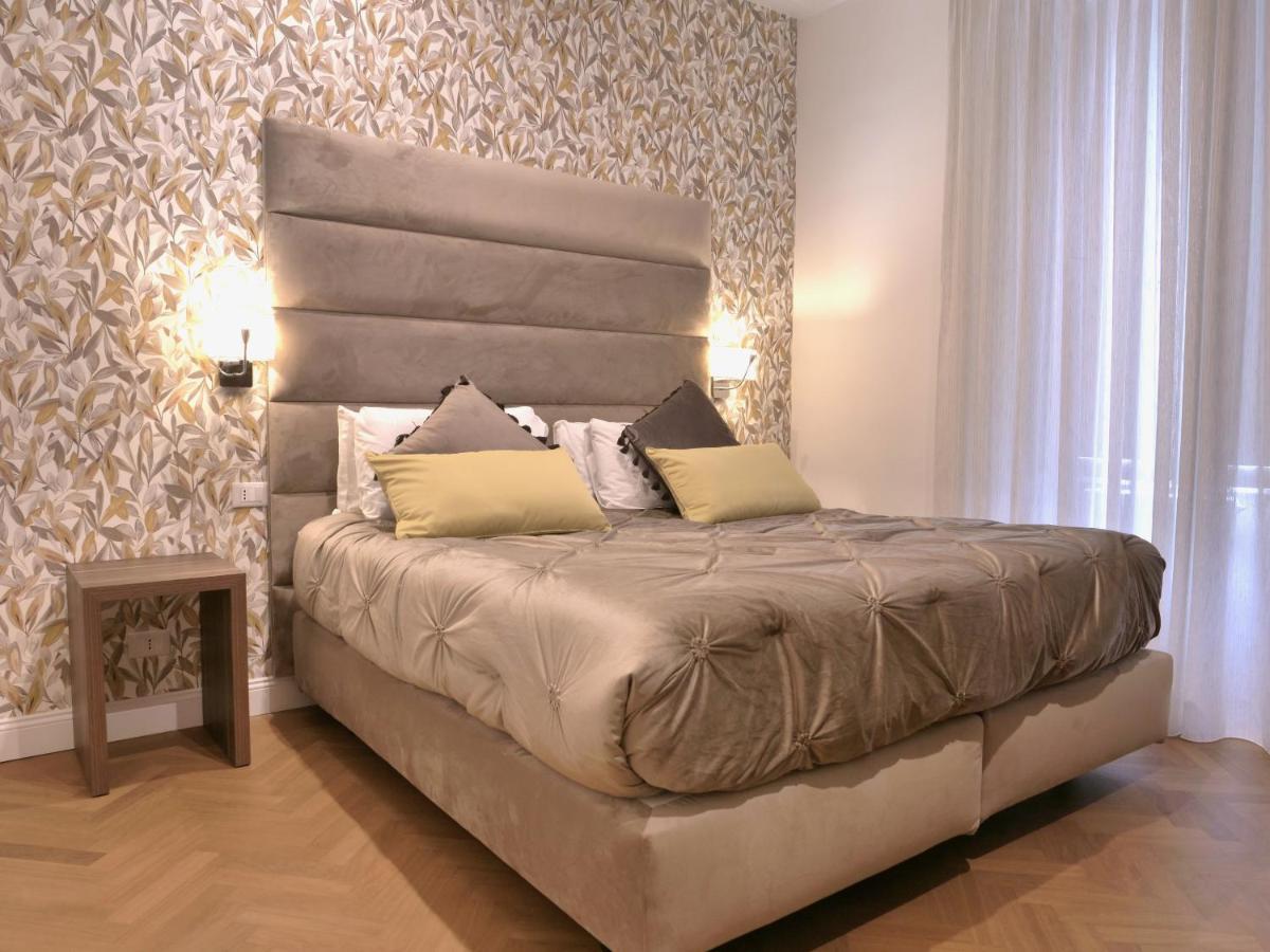 Helmirage Trevi Suite Roma Exterior foto